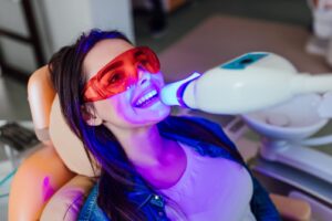 Teeth Whitening: Professional vs. DIY Approaches