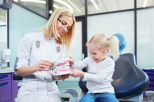 Halloween Dental Tips: Protect Your Family's Smiles